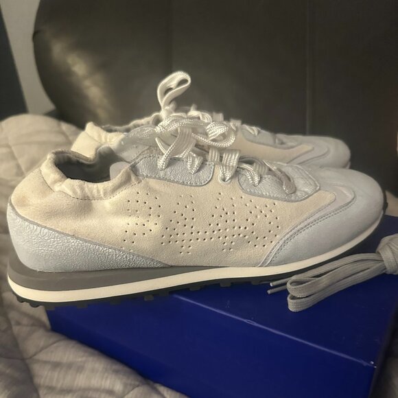 P448 Audrey White Shoes/Sneakers NEW Size 10.5 US 41 Europe - Picture 1 of 6